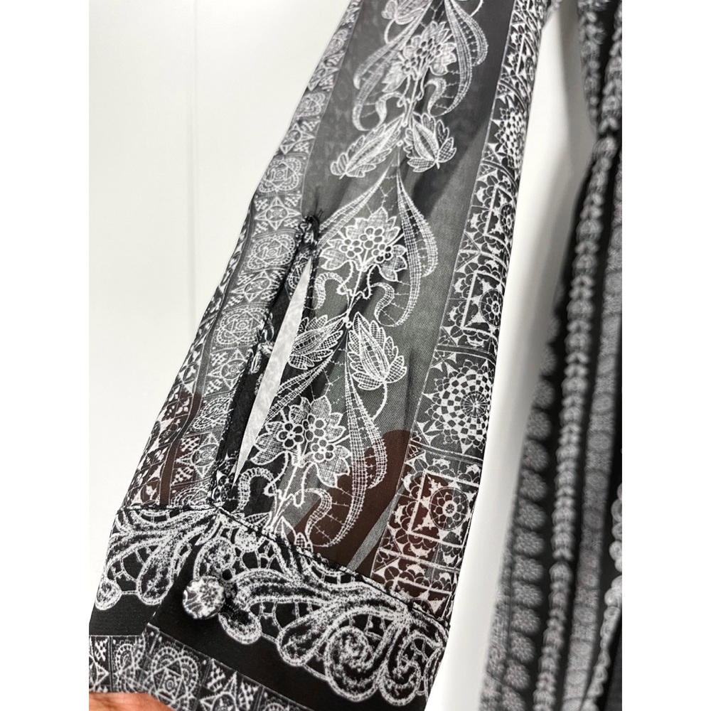 Monki | Medallion Floral Maxi Dress View 4